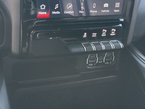 Used 2022 RAM 1500 Rebel w/ Rebel Level B Equipment Group AWD/4WD image 19