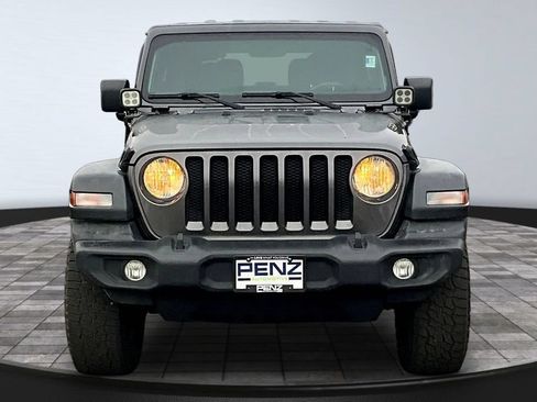 Used 2018 Jeep Wrangler Sport w/ Quick Order Package 24S AWD/4WD image 2
