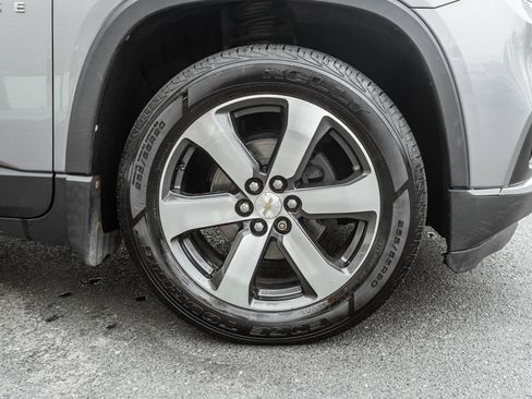 Used 2018 Chevrolet Traverse LT AWD/4WD image 5