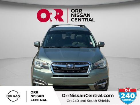 Used 2017 Subaru Forester 2.5i Touring AWD/4WD image 2