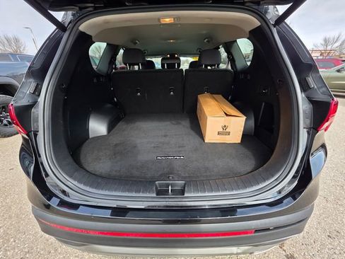 Used 2023 Hyundai Santa Fe SEL image 12