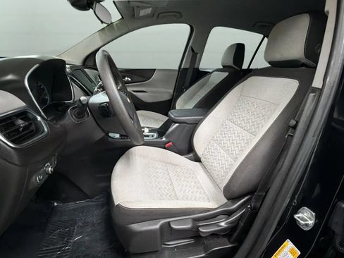 Used 2024 Chevrolet Equinox LS FWD image 19