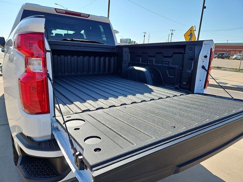 New 2026 Chevrolet Silverado 1500 Custom w/ Rally Edition image 11