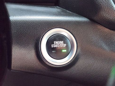 Used 2022 GMC Terrain SLE w/ Driver Convenience Package image 23