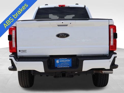 New 2026 Ford F250 XLT w/ XLT Premium Package AWD/4WD image 4