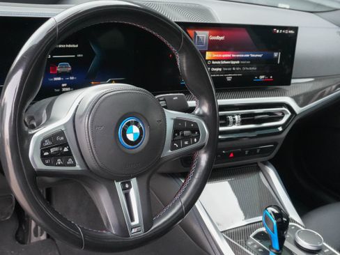 Certified 2023 BMW i4 M50 image 9