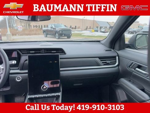 Used 2025 GMC Terrain Elevation AWD/4WD image 16