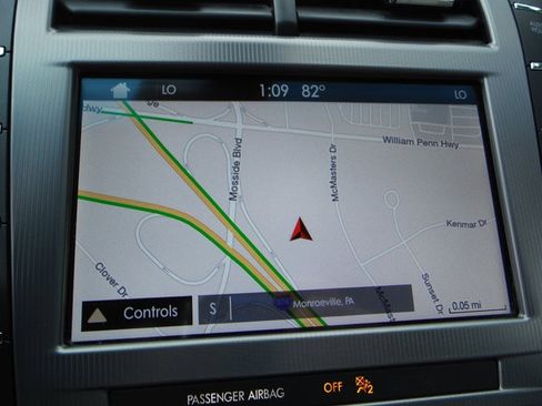 Used 2019 Lincoln MKZ Reserve w/ Reserve Plus Package FWD image 27
