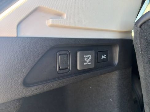 Used 2025 Acura MDX w/ Technology Package AWD/4WD image 40
