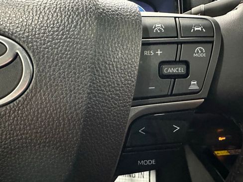 Used 2025 Toyota Camry XSE image 16