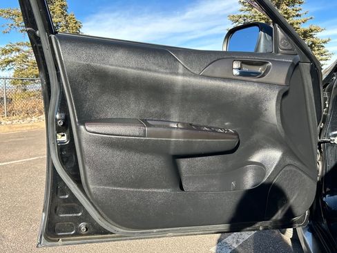 Used 2014 Subaru Impreza WRX STI image 30