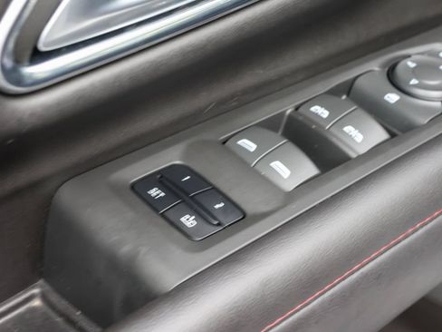 Used 2023 Chevrolet Tahoe RST AWD/4WD image 12