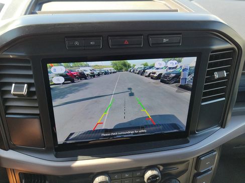 Used 2024 Ford F150 XL image 19