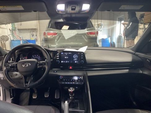 Used 2021 Hyundai Elantra N Line image 3