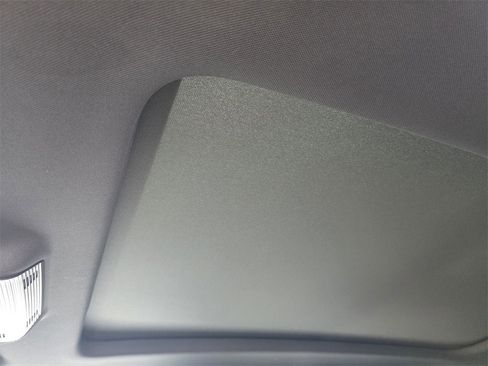 New 2025 Volkswagen Atlas Cross Sport SEL image 18