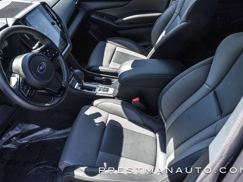 Used 2024 Subaru Ascent Onyx Edition image 39