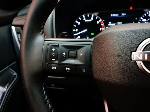Certified 2025 Nissan Rogue SV AWD/4WD image 22