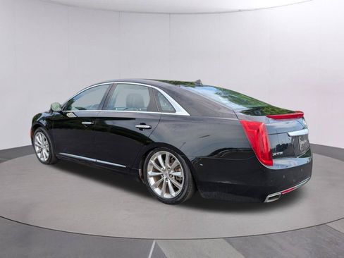 Used 2014 Cadillac XTS Luxury w/ Driver Awareness Package FWD image 3