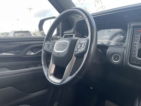 Used 2022 GMC Yukon Denali image 30