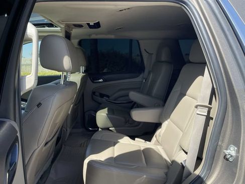 Used 2015 GMC Yukon SLT w/ Open Road Package RWD image 25