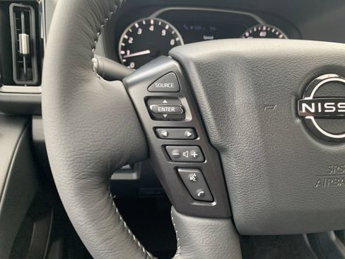 New 2026 Nissan Frontier SV w/ SV Convenience Package RWD image 12