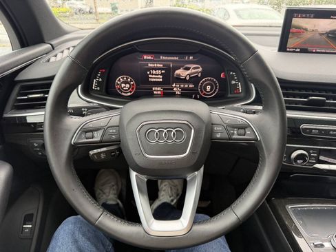 Used 2017 Audi Q7 3.0T Premium Plus w/ Premium Plus Package AWD/4WD image 40