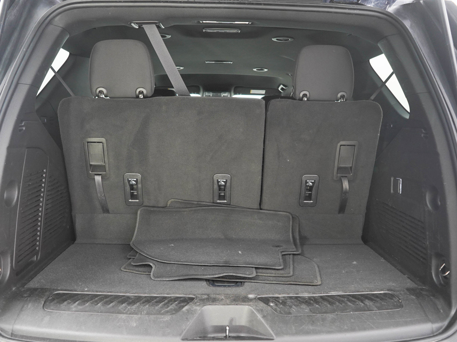 Used 2023 Chevrolet Tahoe LS AWD/4WD image 9