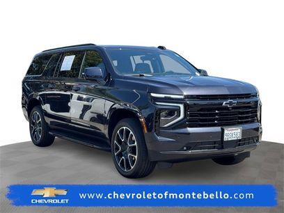 Certified 2025 Chevrolet Suburban RST