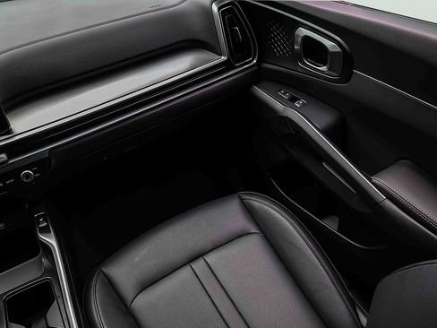 Certified 2026 Kia Sorento S w/ S Panoramic Sunroof Package FWD image 18