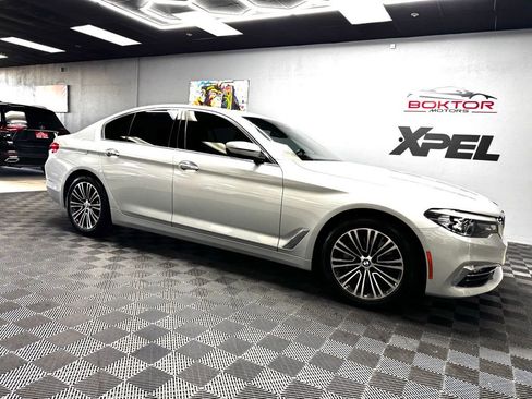 Used 2018 BMW 540i xDrive image 2