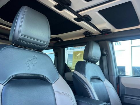 Used 2024 Ford Bronco Wildtrak AWD/4WD image 18