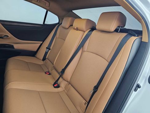 Certified 2025 Lexus ES 350 w/ Premium Package FWD image 18