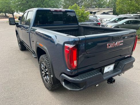 Used 2021 GMC Sierra 2500 AT4 w/ AT4 Premium Plus Package AWD/4WD image 4