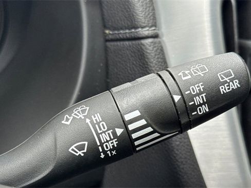 Used 2022 GMC Terrain SLE w/ Driver Convenience Package image 40