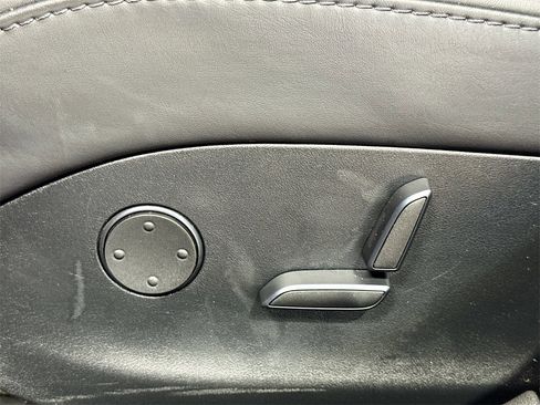 Used 2018 Tesla Model S 75D image 25