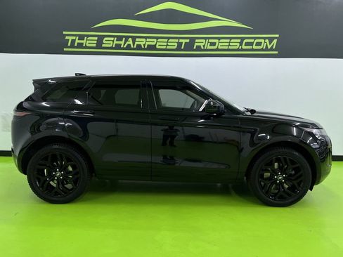 Used 2020 Land Rover Range Rover Evoque SE AWD/4WD image 11