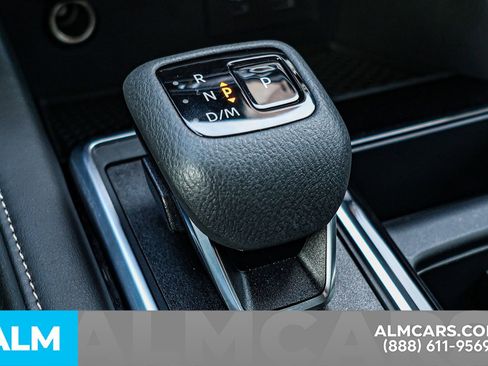 Certified 2025 Nissan Pathfinder SV image 41