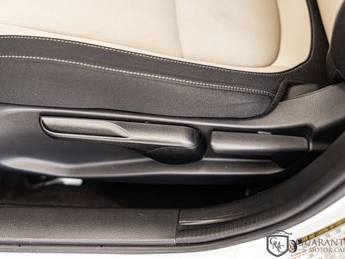 Used 2019 Honda Civic EX image 21