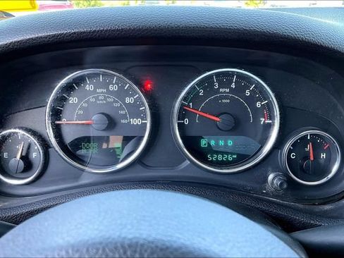 Used 2017 Jeep Wrangler Sport AWD/4WD image 13