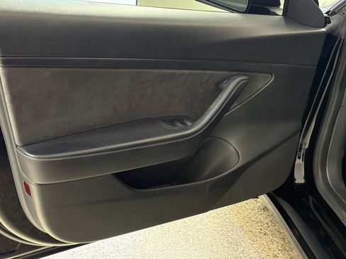 Used 2021 Tesla Model 3 Standard Range Plus RWD image 15