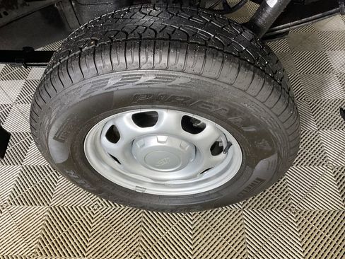 Used 2025 Ford F150 XL image 6