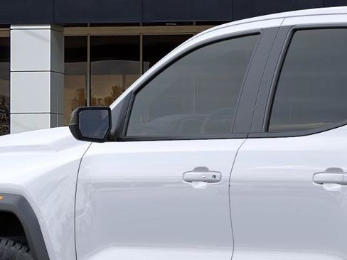 New 2026 GMC Canyon AT4 w/ AT4 Premium Package AWD/4WD image 12