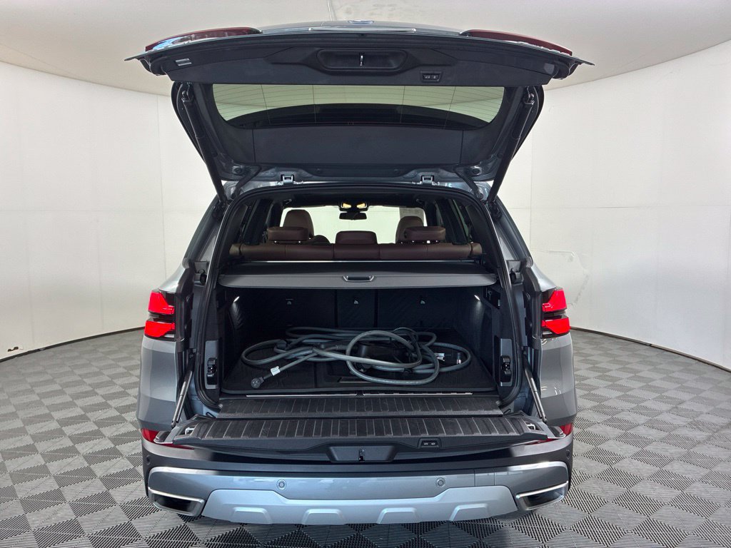 Certified 2025 BMW X5 xDrive50e AWD/4WD image 32