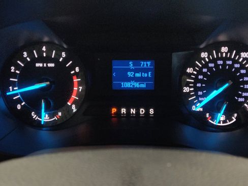 Used 2014 Ford Fusion S FWD image 23