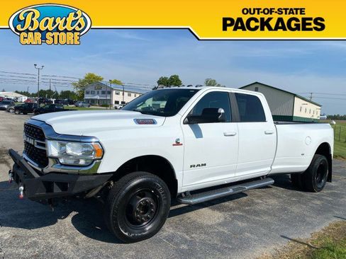 Used 2022 RAM 3500 Big Horn AWD/4WD image 3