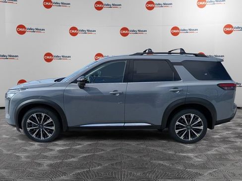 New 2026 Nissan Pathfinder Platinum image 8