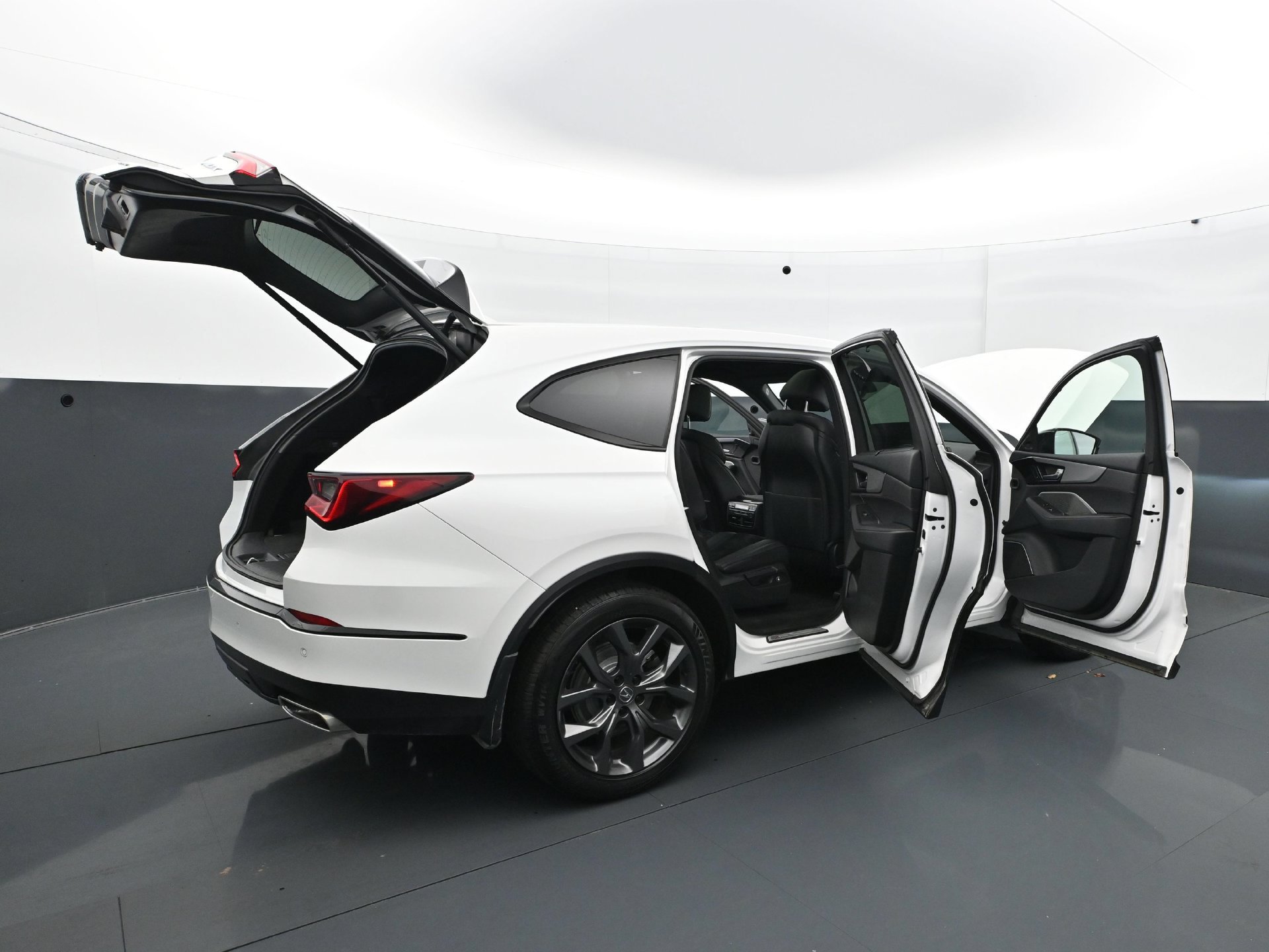 Used 2023 Acura MDX A-Spec AWD/4WD image 38