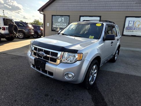 Used 2012 Ford Escape XLT image 1