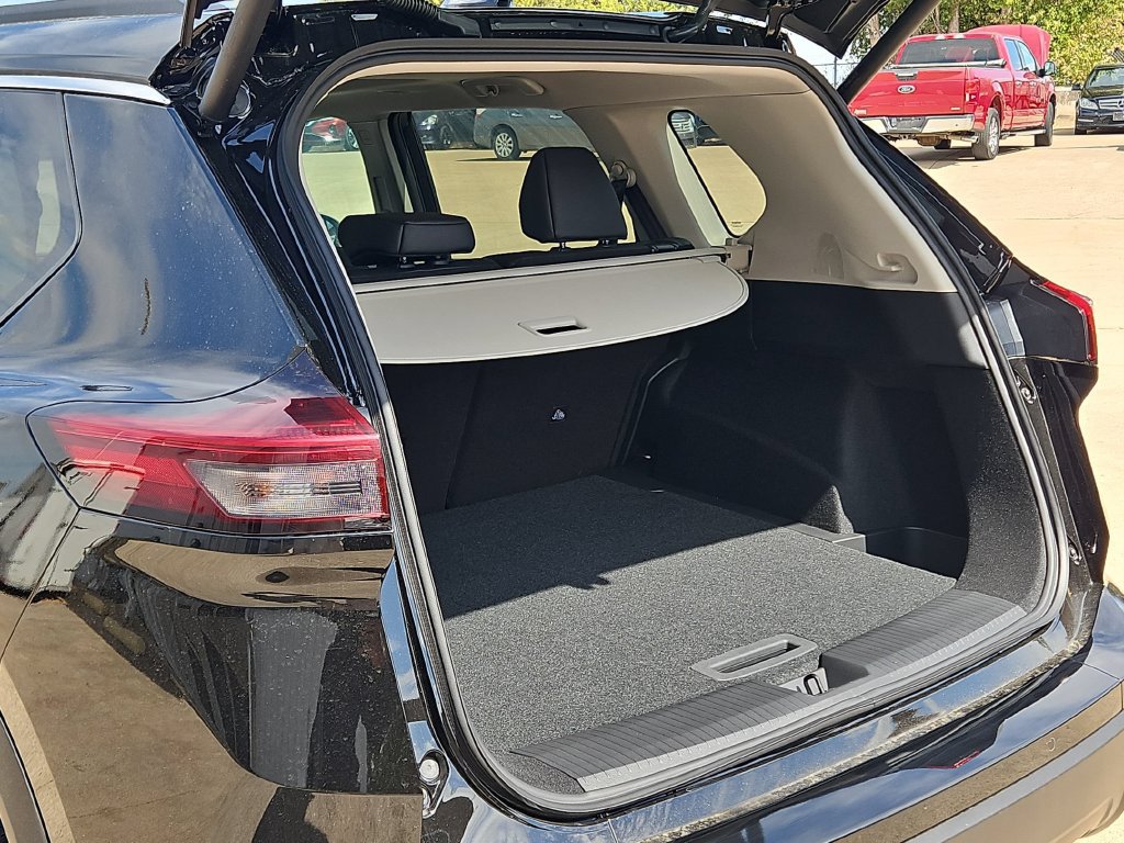 New 2026 Nissan Rogue Dark Armor FWD image 27