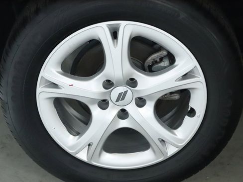 Used 2024 Dodge Hornet GT image 12